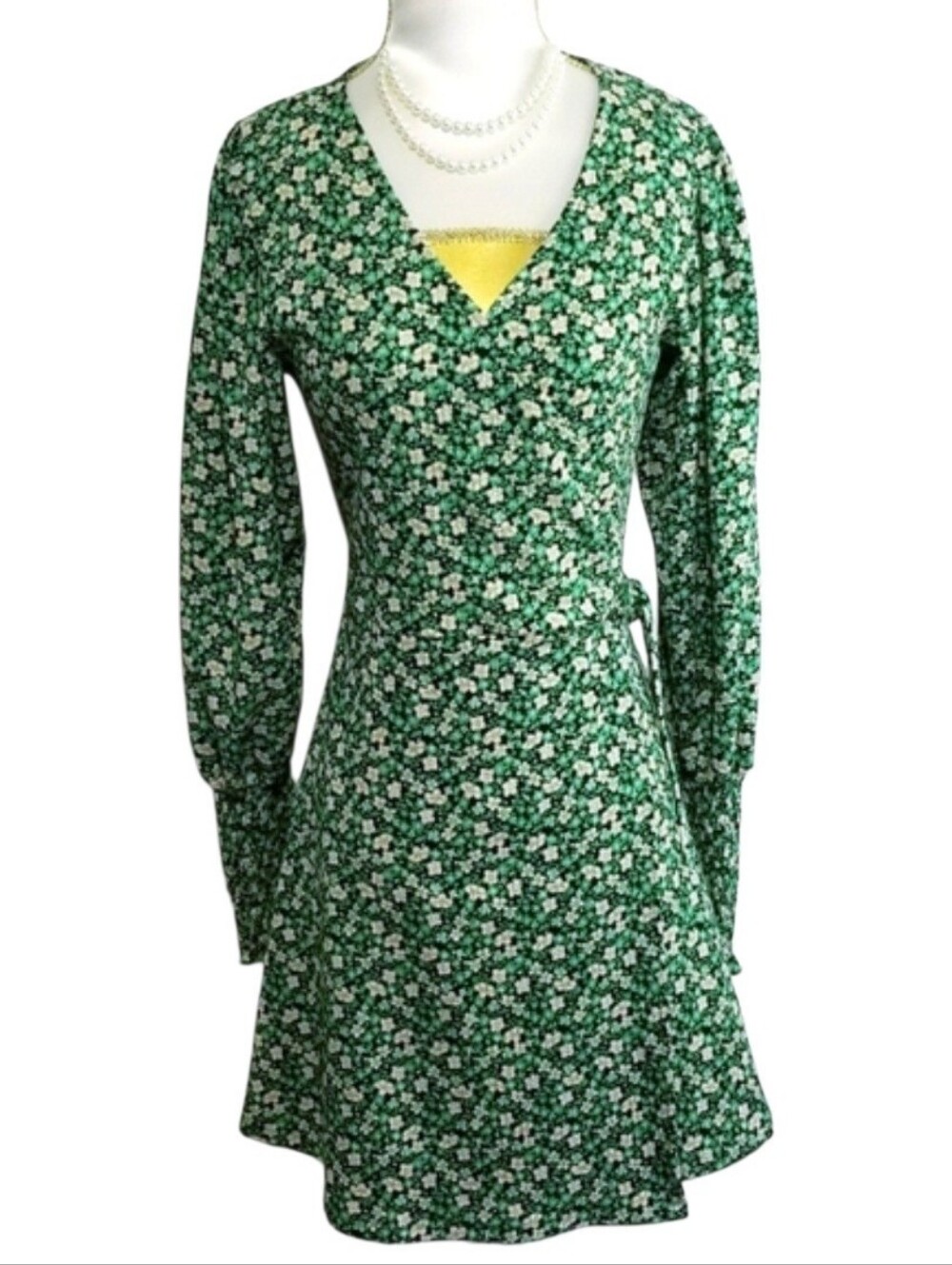 Topshop Green Floral V-Neck Long Sleeve Fit and Flare Wrap Dress with Tie-Waist